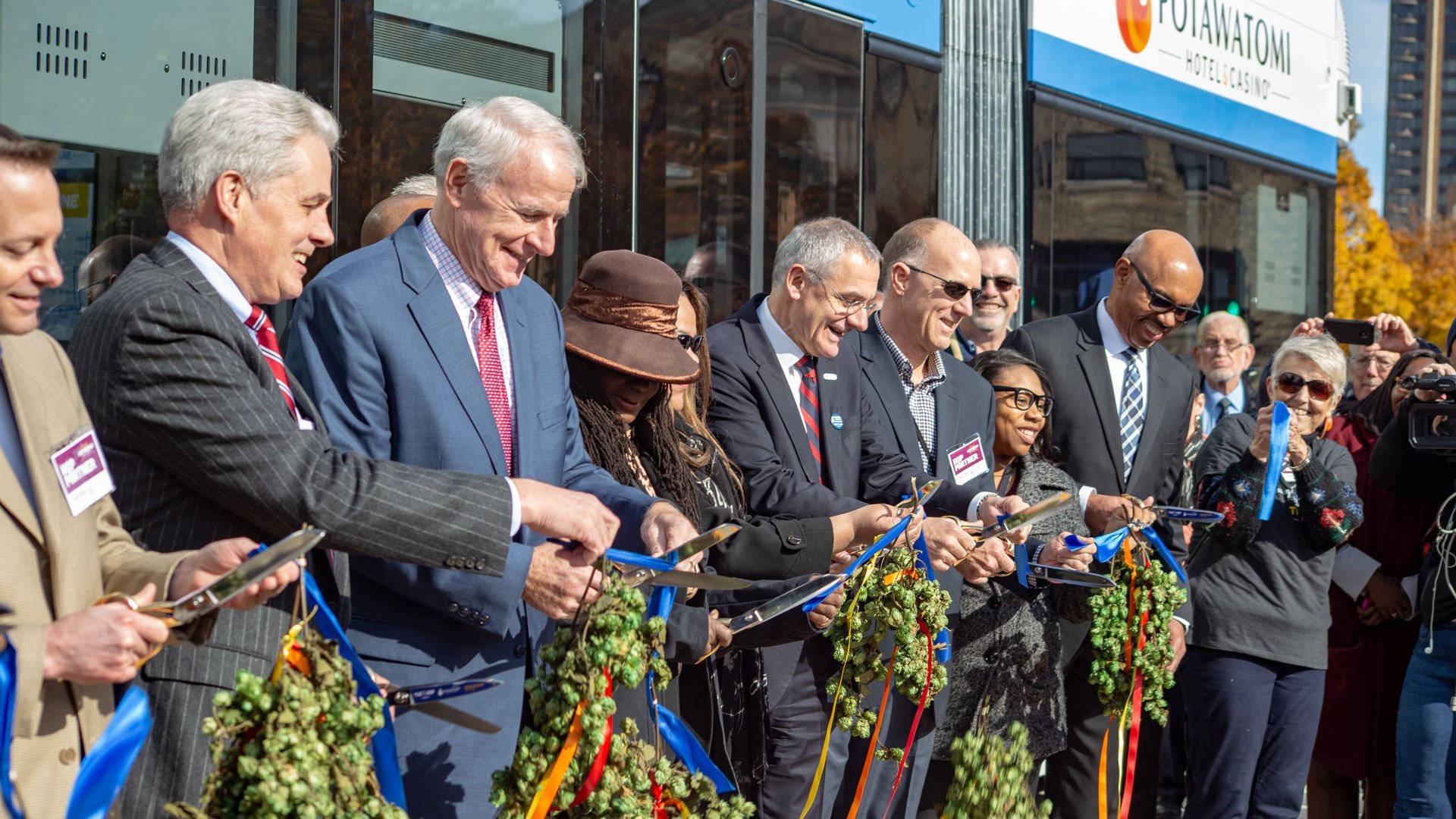 Transdev begins Milwaukee streetcar operations in the USA